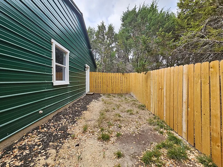 170 Circle Dr — Photo 26
