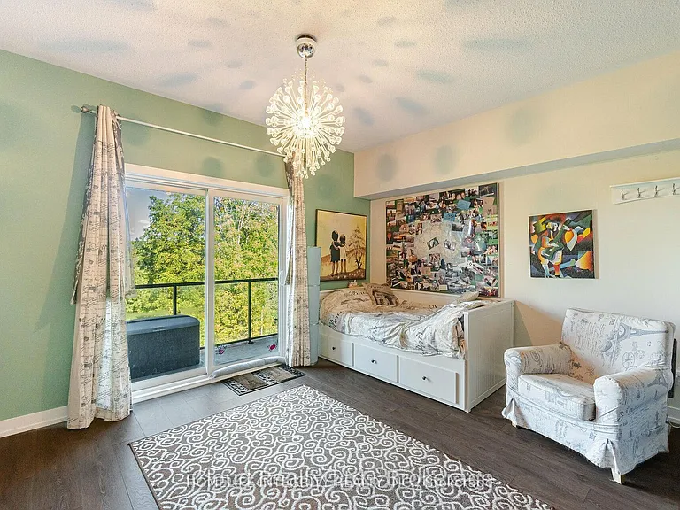 69 Boyne St #402 — Photo 8