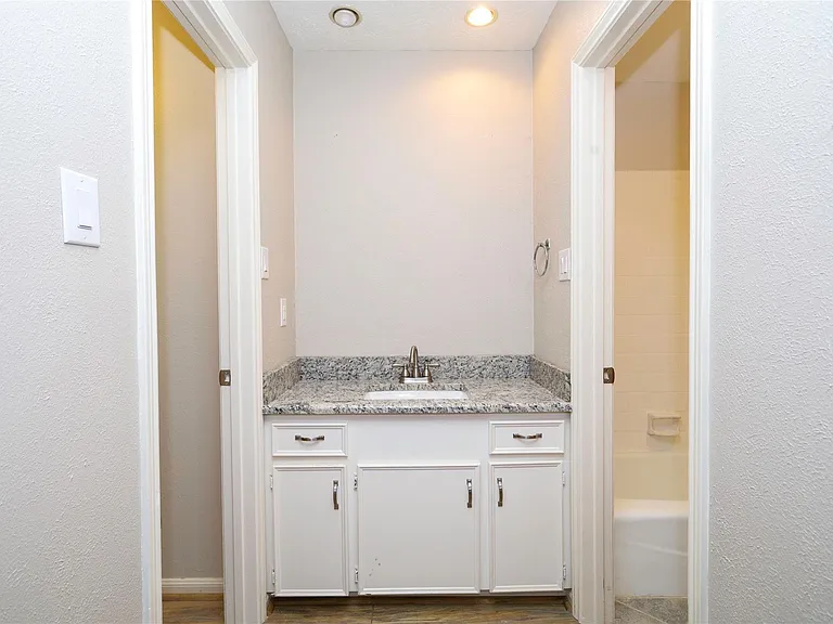 20814 Westgreen Ct — Photo 17
