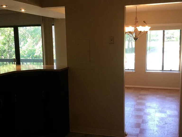 11319 Commonwealth Dr #104 — Photo 15