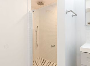 3811 13th Ave W #7, Seattle, WA 98119
