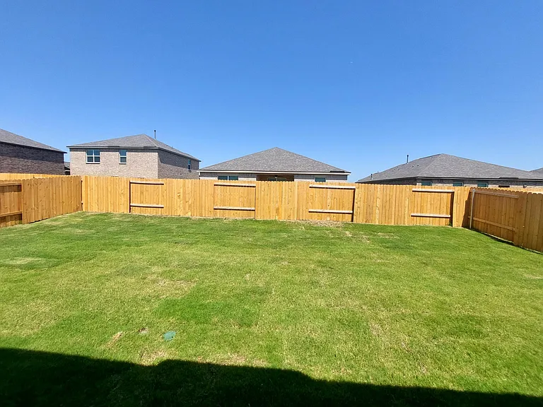 2104 Atwood Dr — Photo 23
