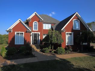1002 Windsor Ct, Shelbyville, KY 40065