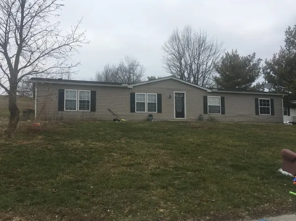 106 Spring St, Mechanicsburg, OH 43044