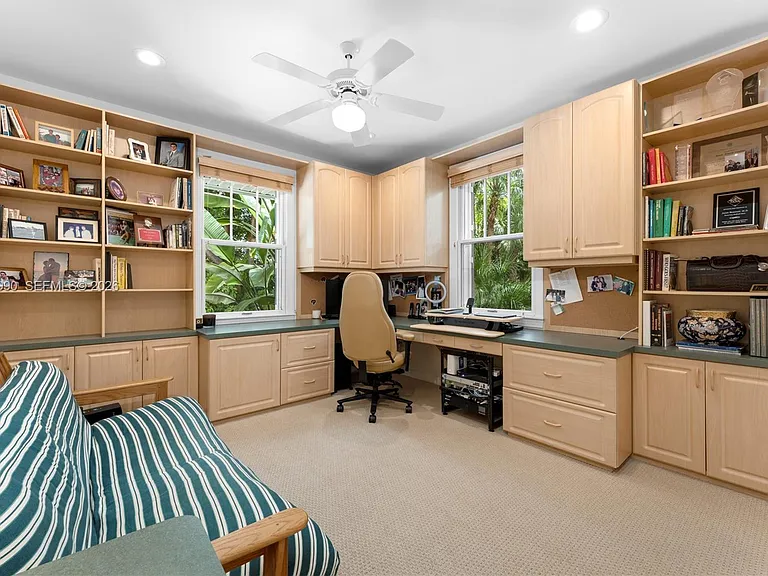 7400 SW 47th Ct — Photo 15
