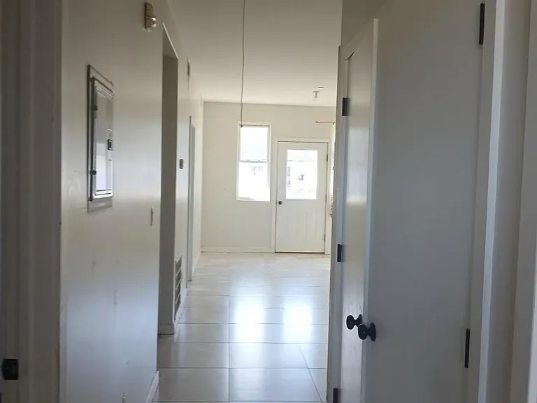 15 Bethune Blvd #103 — Photo 11