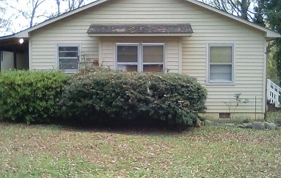2nd image of 439 Marion Ave