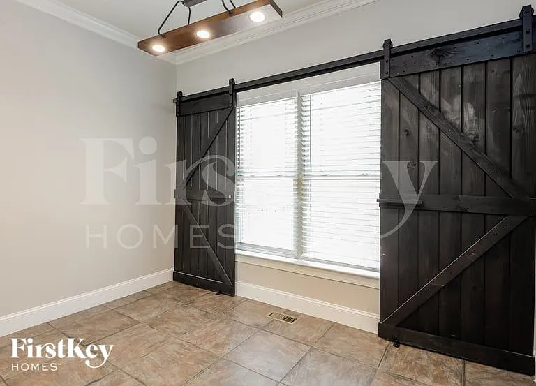 7131 Greystone Village Ct — Photo 5