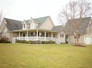 15173 Gibson Rd, Ashville, OH 43103