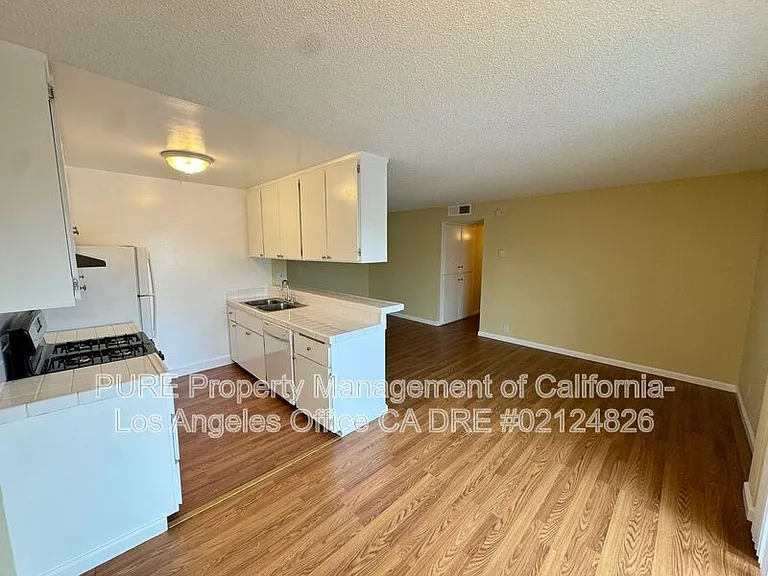 150 Hermosa Ave #3 — Photo 4