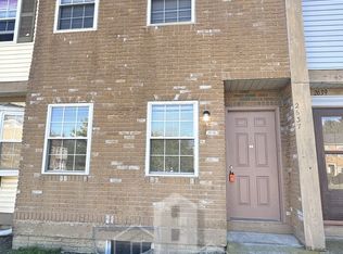 2637 Sandbury Blvd, Columbus, OH 43235