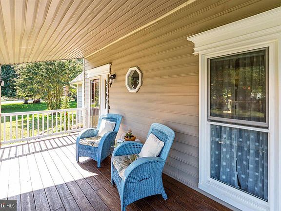 3rd image of 5146 Cedarlea Dr