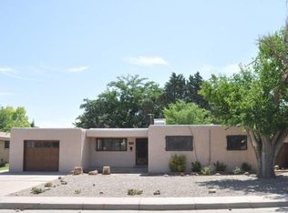 1434 Wellesley Dr NE, Albuquerque, NM 87106