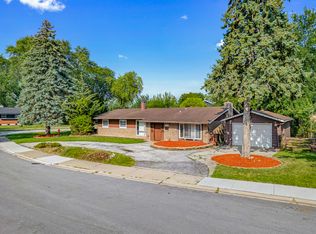 15615 Avalon Ave, South Holland, IL