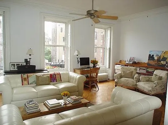Sold by Stribling | media 3