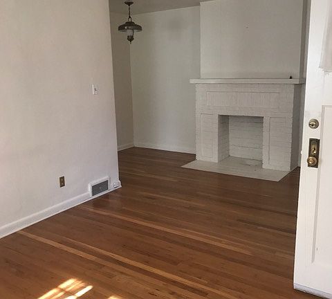 4th image of 557 S Ogden St #Duplex