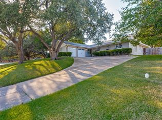 1912 Dakar Rd, Fort Worth, TX 76116