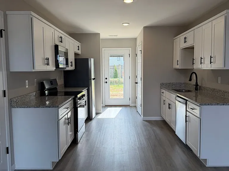 Westbrook Villas — Photo 24