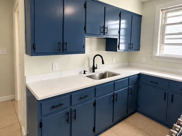 10 Arlington St Floor 1, Lynn, MA 01902