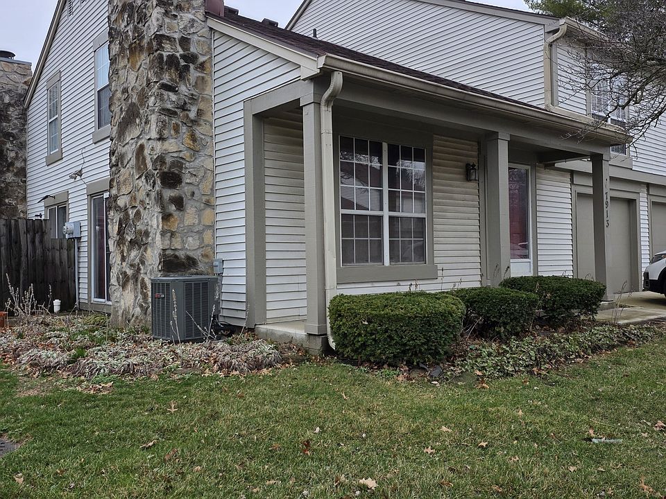 1st image of 7913 Hunters Path