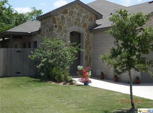 929 Brown Rock Dr, New Braunfels, TX 78130