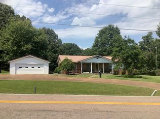 2294 Pillowville Gleason, Gleason, TN 38229