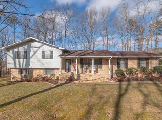 161 Tj Arnold Cir, Ringgold, GA 30736