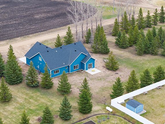 4th image of 209 Woodcrest Dr