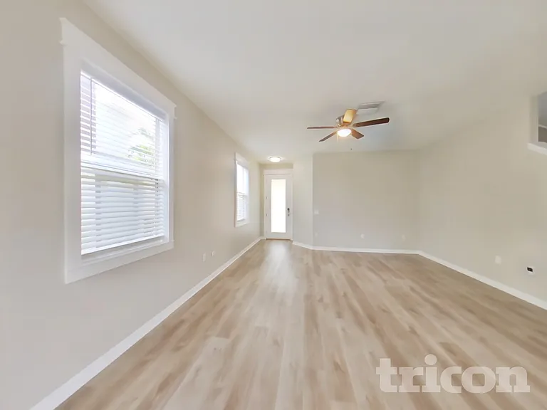 12134 Fern Haven Ave — Photo 2