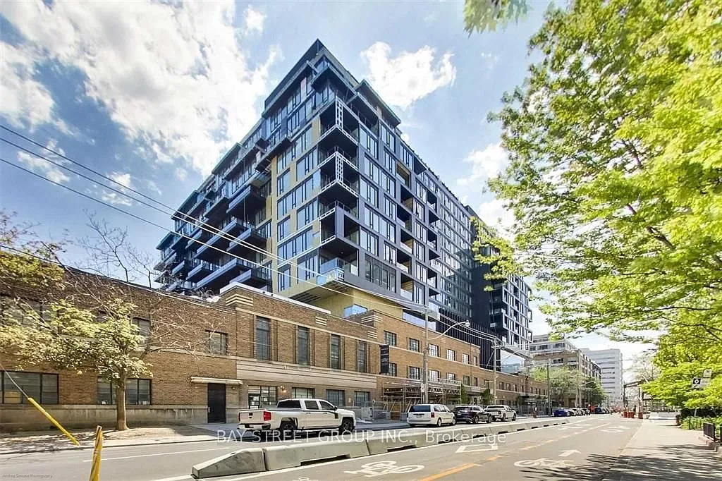 1 bed, $2,700 — Photo 2