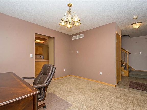 4th image of 1813 2nd Ave SE