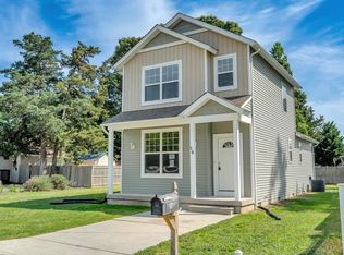 14 E New York Ave, Villas, NJ 08251