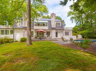 182 Golf Course Dr, Weems, VA 22576