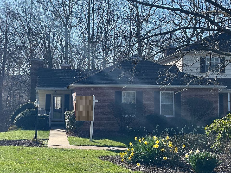 1st image of 931 Candlelight Ct