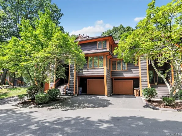 29 Tamarac Ridge Circle #29, Shelton, CT 06484