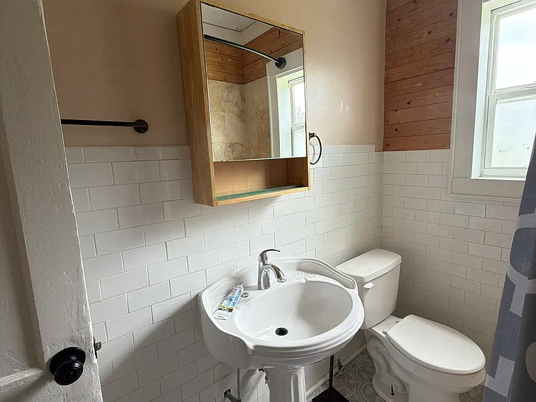 8075 Sycamore St — Photo 10