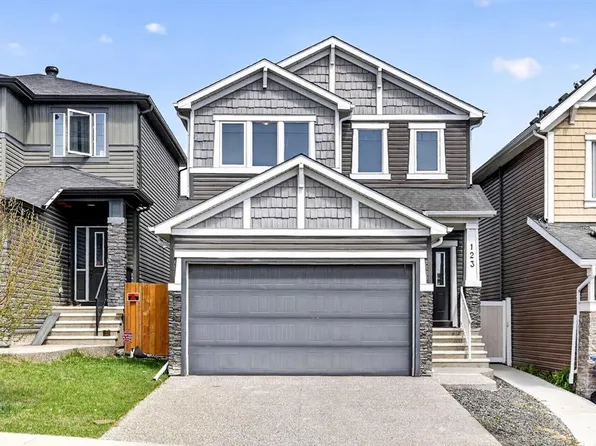 123 S Evanscrest Way NW, Calgary, AB T3P 0S3