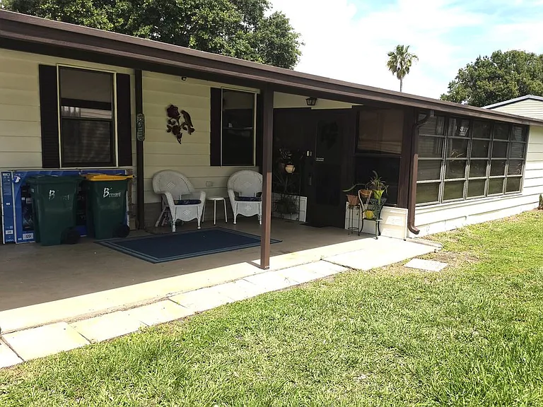 259 S Dolphin Cir — Photo 3