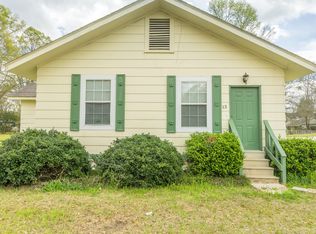 13 Rawls Springs Rd, Hattiesburg, MS 39402