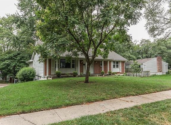 3rd image of 9210 Moody Park Dr