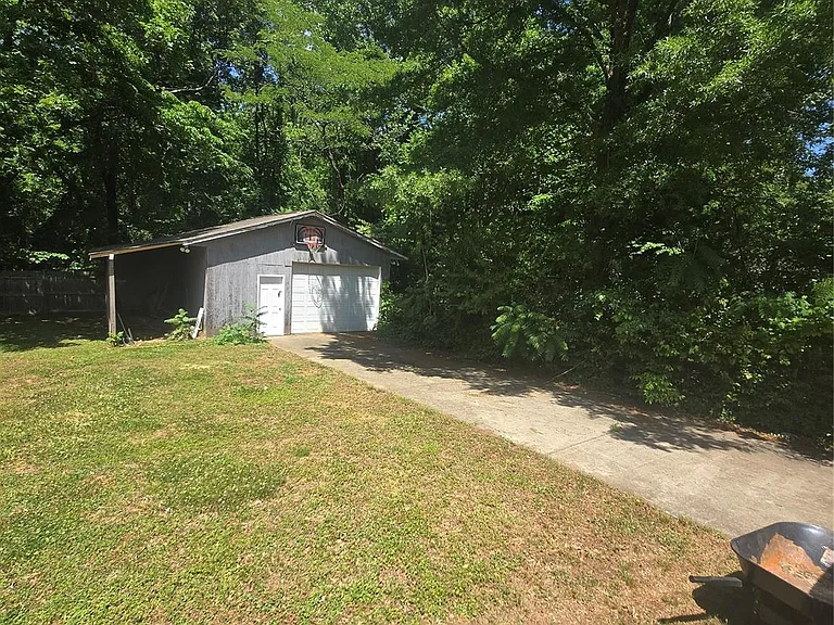 3837 Ironwood St — Photo 12