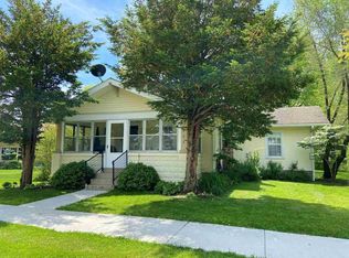425 E College Ave, Culver, IN 46511