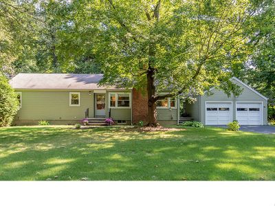 42 Newport Place, Fairfield, CT, 06825