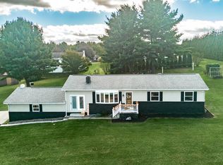 24 Peden Park Rd, Punxsutawney, PA 15767