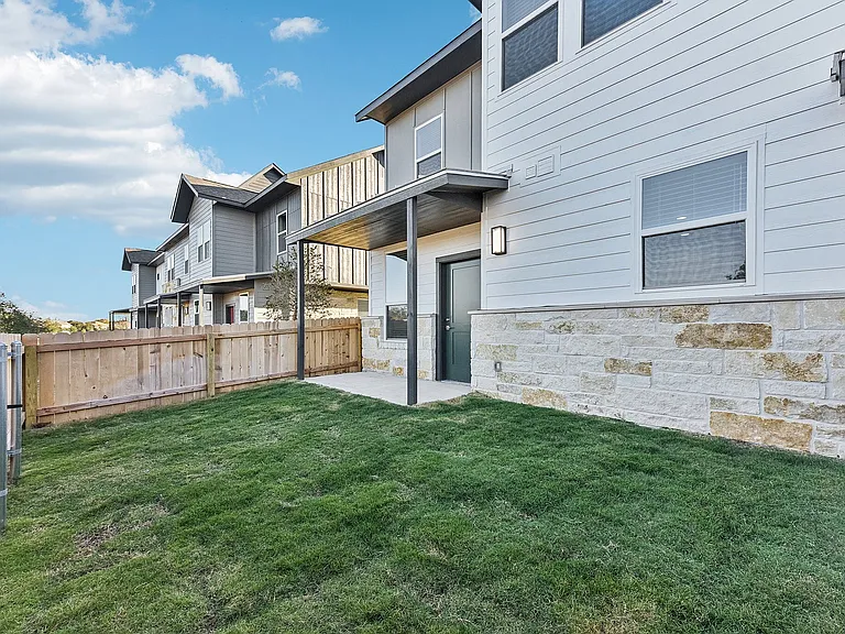 Lone Oak Homes — Photo 10