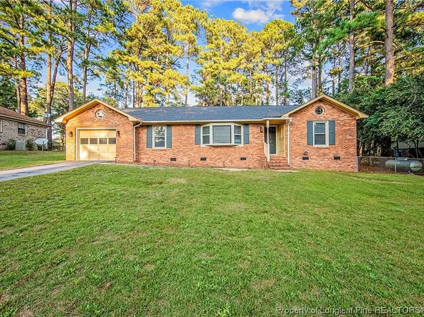 724 Roundtree Dr, Fayetteville, NC 28303