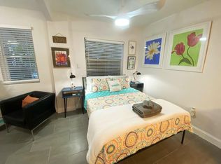 10855 NE 2nd Pl REAR R, Miami, FL 33161