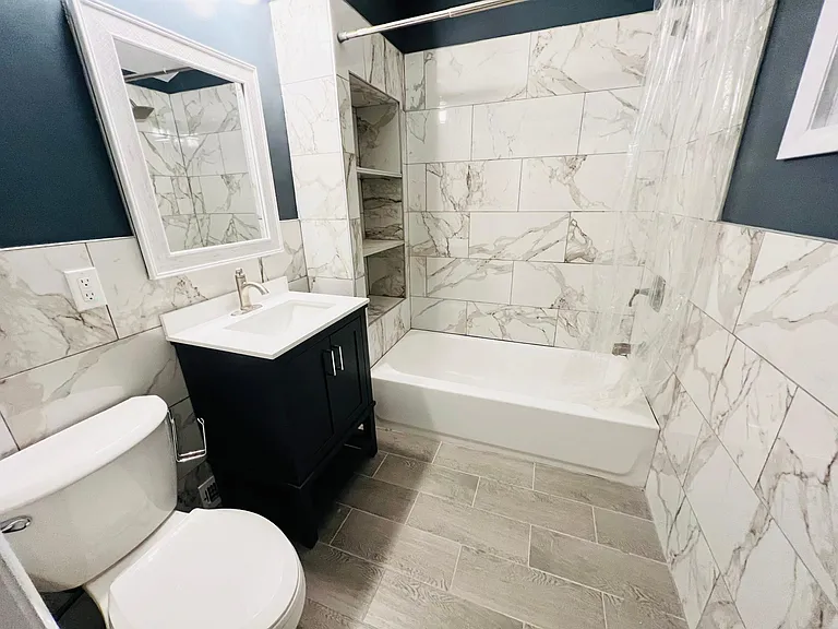 2404 Pearsall Pkwy — Photo 17
