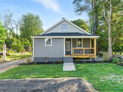 242 Putnam Pike, Glocester, RI, 02814