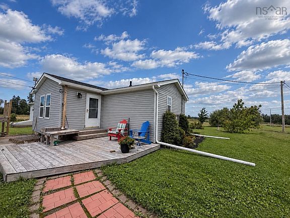 5th image of 950 Brule Shore Rd
